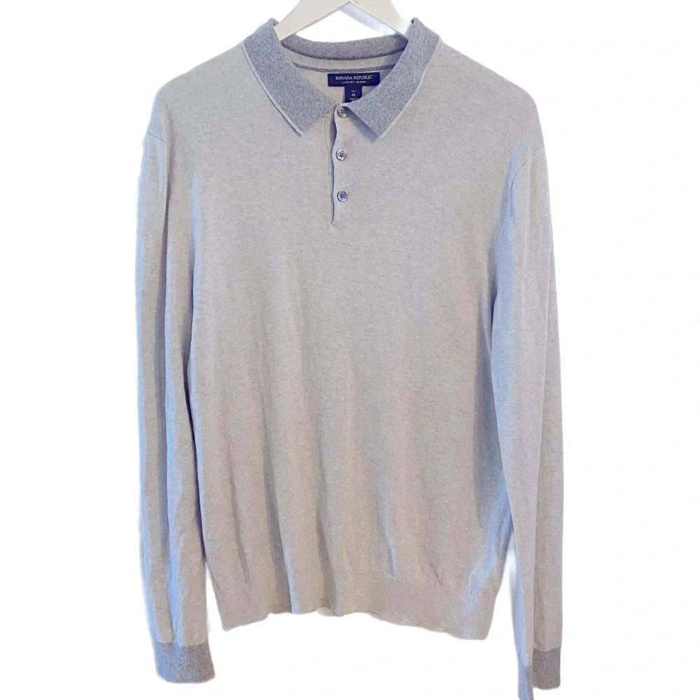 Banana Republic elegant light